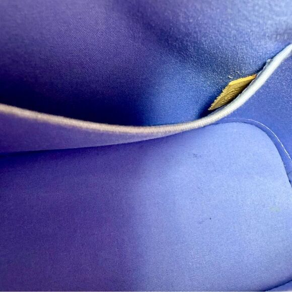 Auth Louis Vuitton Small Purple Lilas Vernis Monogram Alma BB Crossbody Bag - Picture 16 of 16